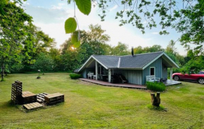 3 Bedroom Stunning Home In Give in Give